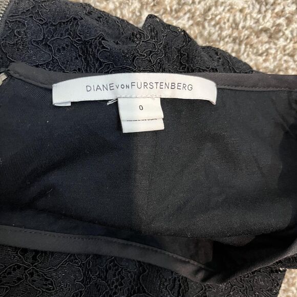 Diane Von Furstenberg Skirt Womens 0 Black Lace Pencil Lined Knee Length Zip - Picture 5 of 6